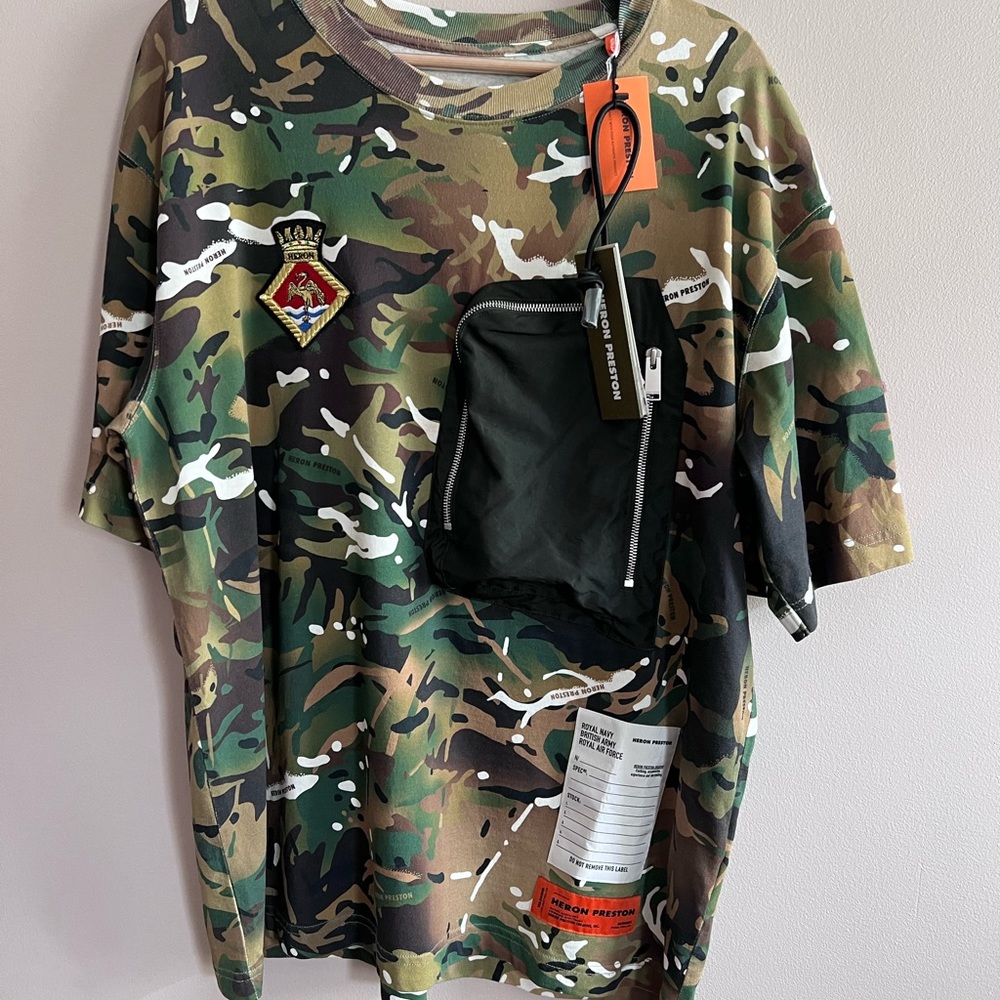 Heron Preston Chest-Pocket Camouflage Military T-shirt - Picture 3 of 12